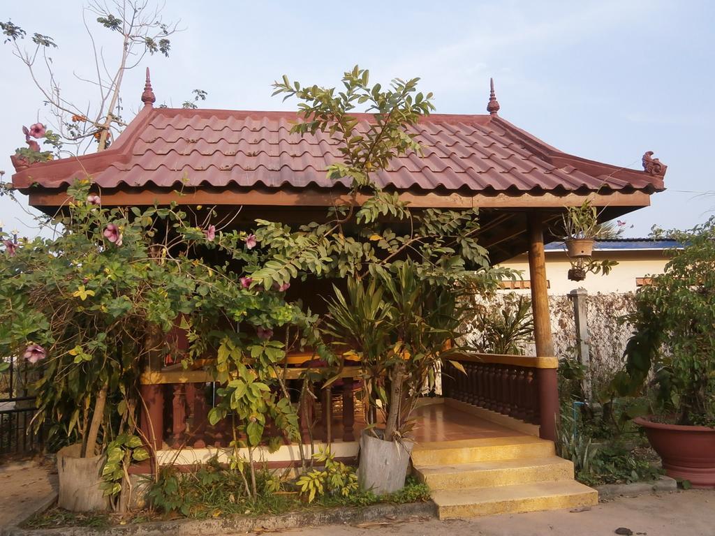 Hôtel Bandini'S à Kampot Extérieur photo